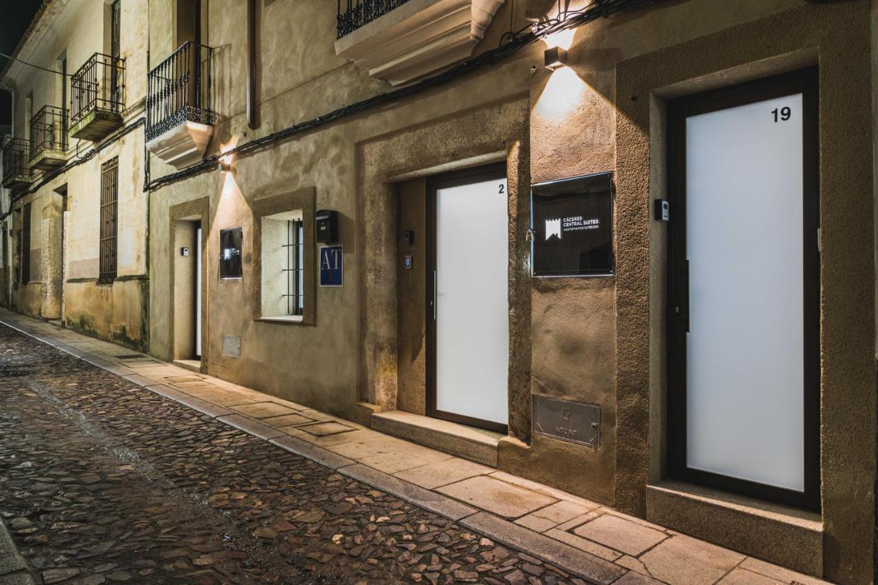 Apartamentos Cáceres Central Suites Exterior foto